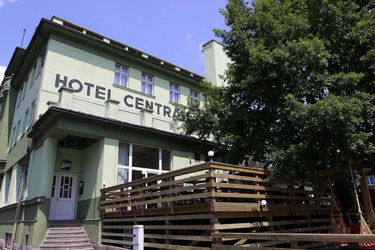 Wellness Hotel Central Klatovy Esterno foto