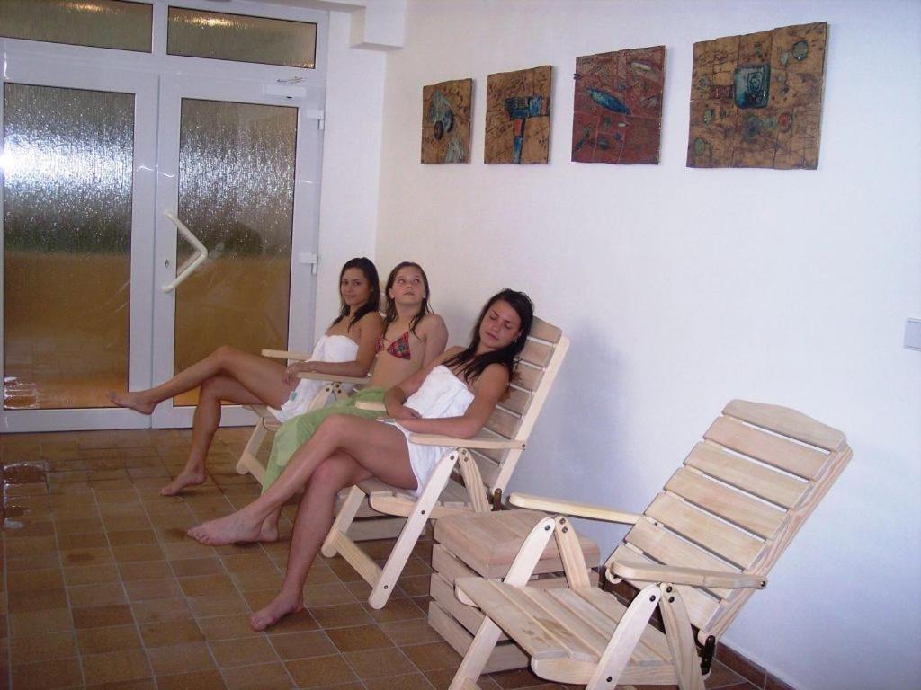 Wellness Hotel Central Klatovy Esterno foto